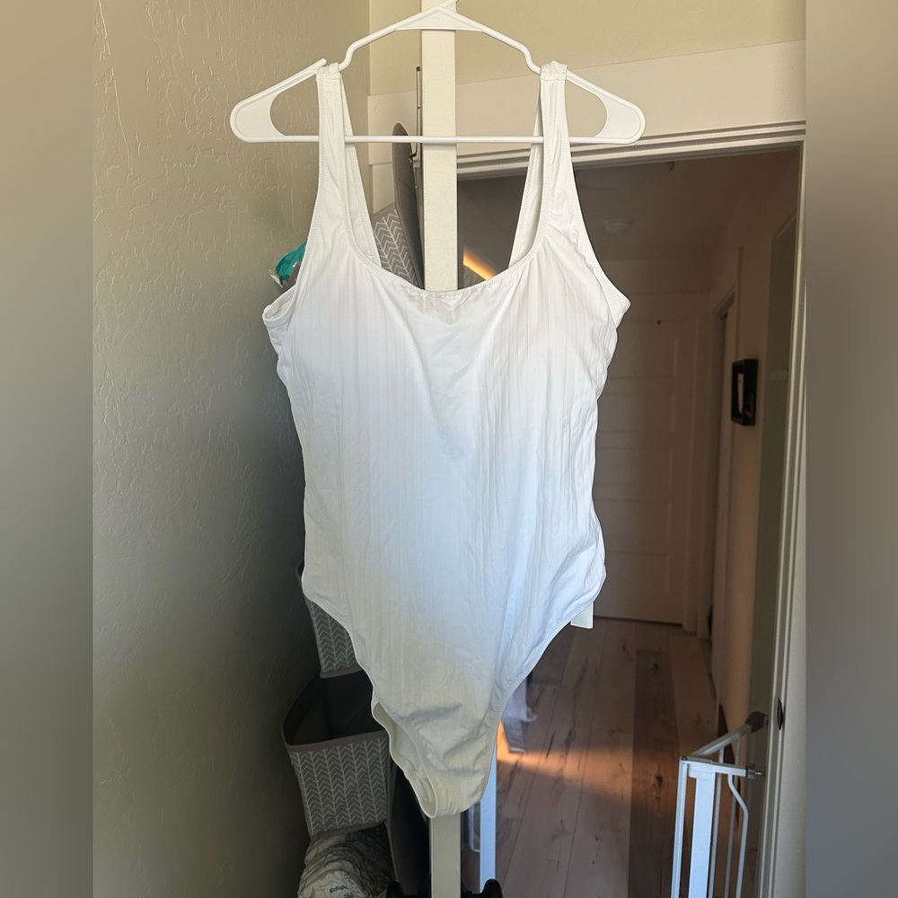 Women’s Aerie One Piece Swimsuit